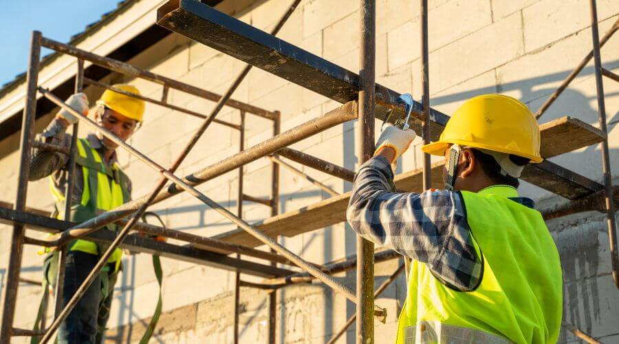 Professional fairlawn roofing services in Iowa City, IA